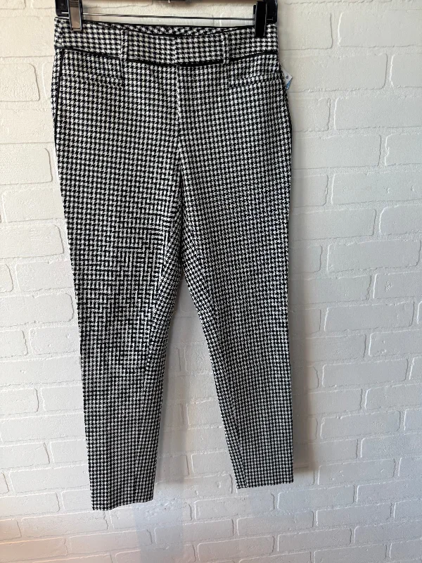 Pants Dress By Banana Republic In Black & White, Size: 0