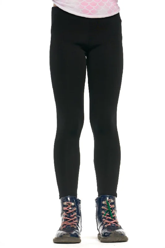 Girls Classic Knit Leggings In True Black