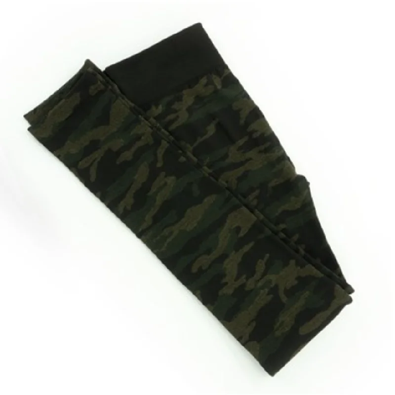 Fleece Lined Leggings in Jungle Camo Pattern